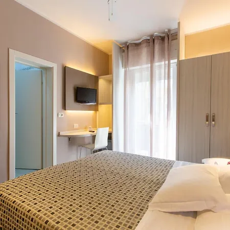 Gardenia Hotel 3*