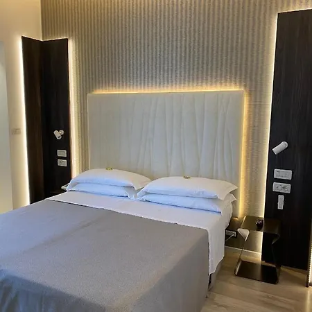 ホテル Gardenia 3*